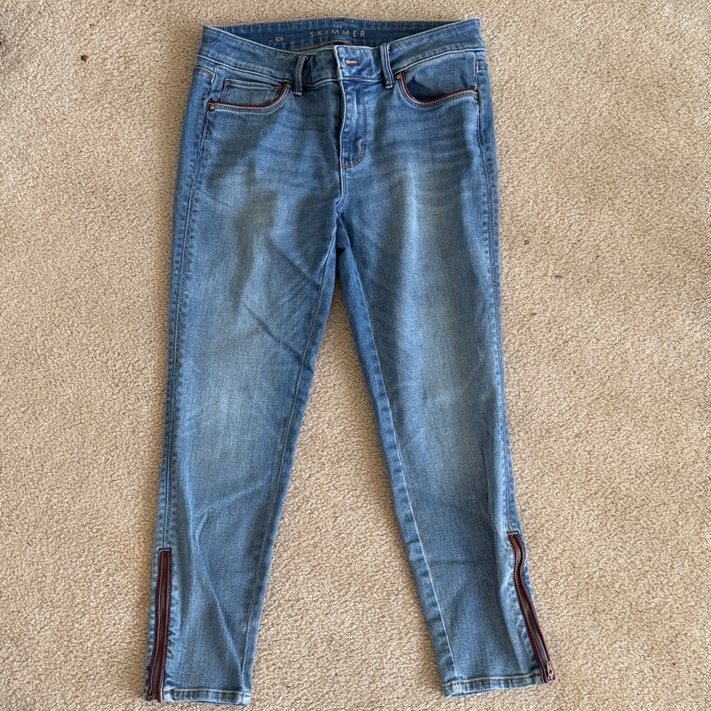 White House Black Market The Skimmer Ankle Zip Jeans Size 4S